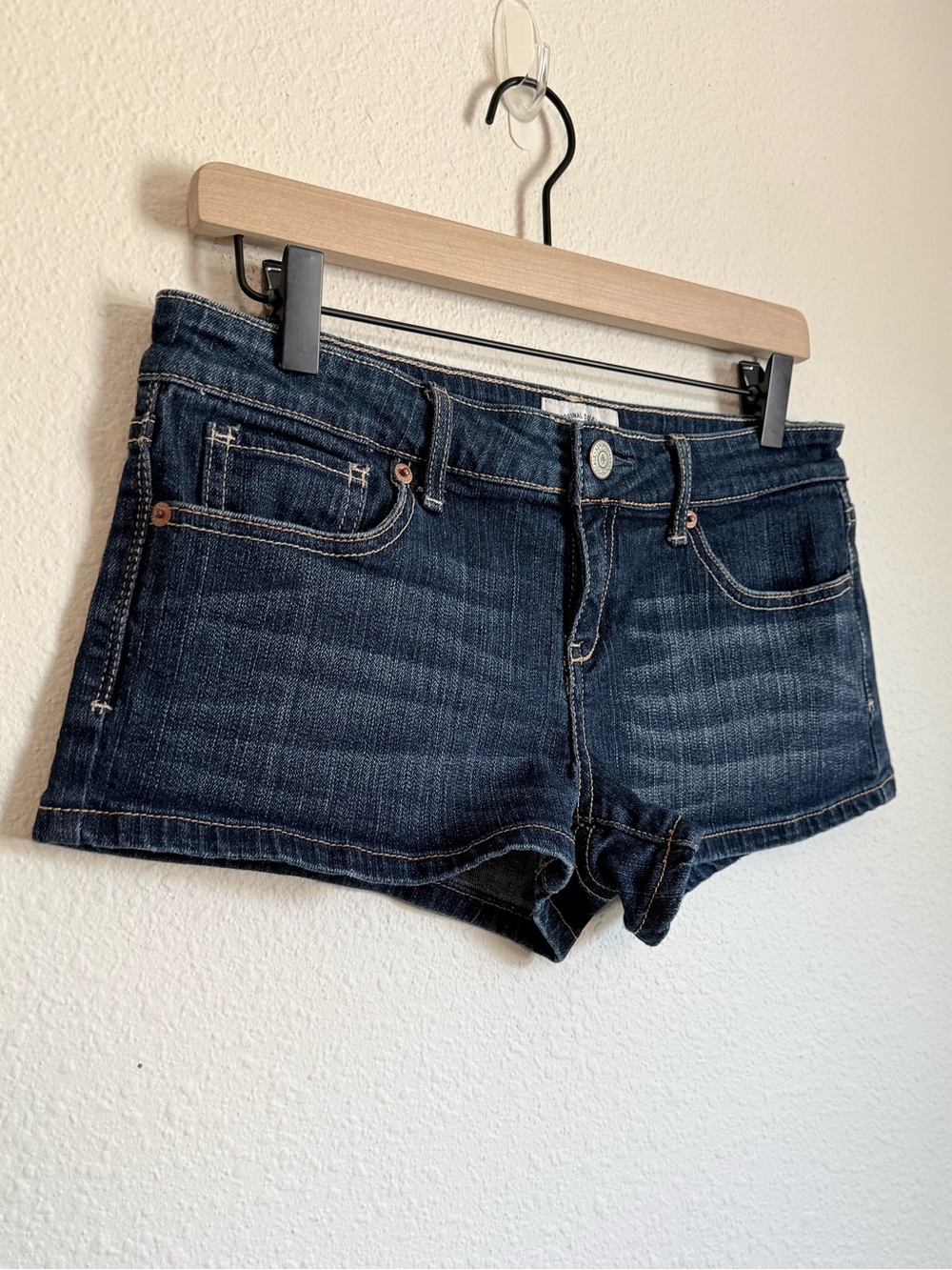 Y2K Aeropostale Low Rise Denim Micro Shorts Coastal Cowgirl Mcbling Festival - Picture 3 of 7